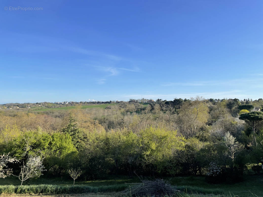 Terrain à AUZEVILLE-TOLOSANE