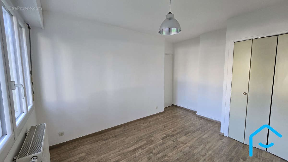 Appartement à AIX-LES-BAINS