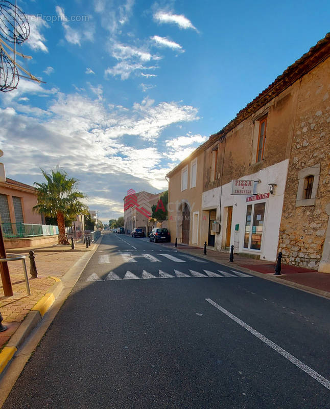 Commerce à LA PALME