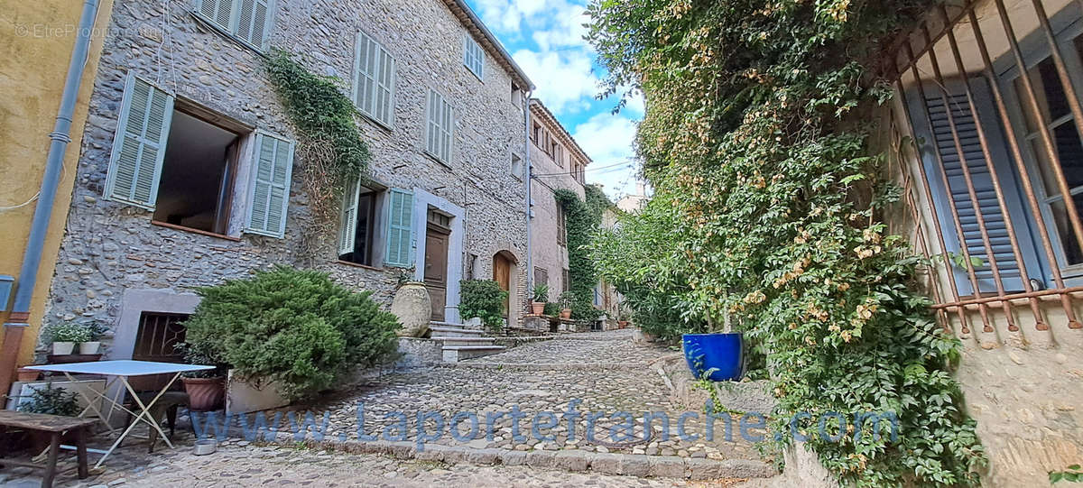 Appartement à CAGNES-SUR-MER