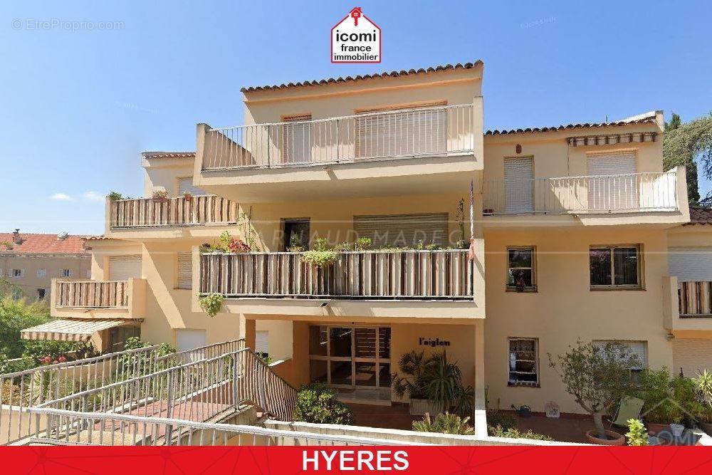 Appartement à HYERES