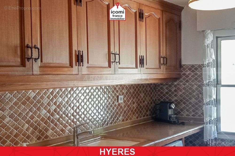 Appartement à HYERES