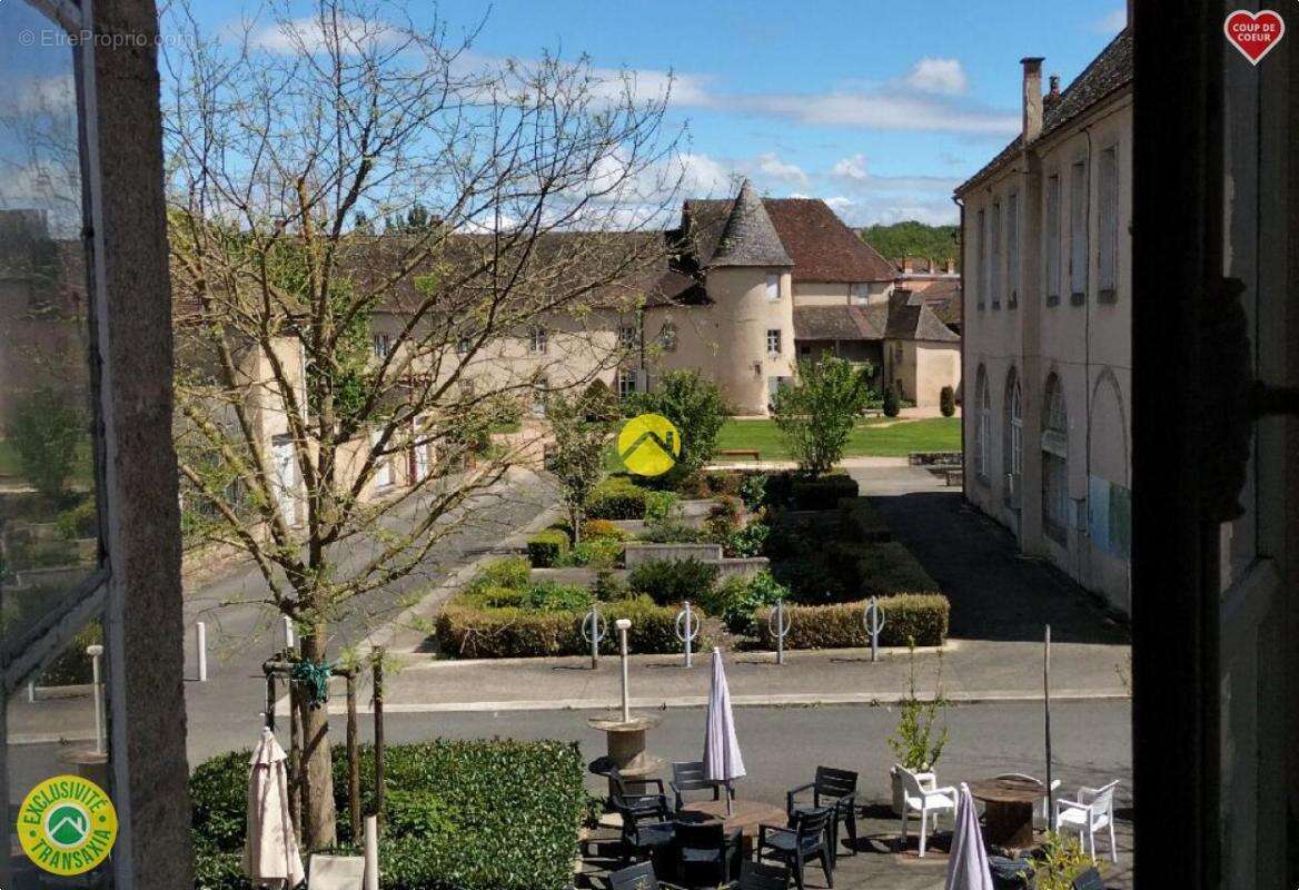 Maison à CHAMBON-SUR-VOUEIZE