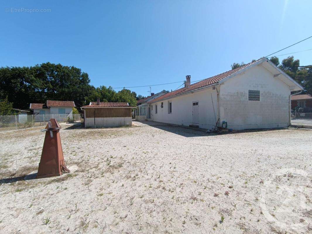 Maison à LE VERDON-SUR-MER