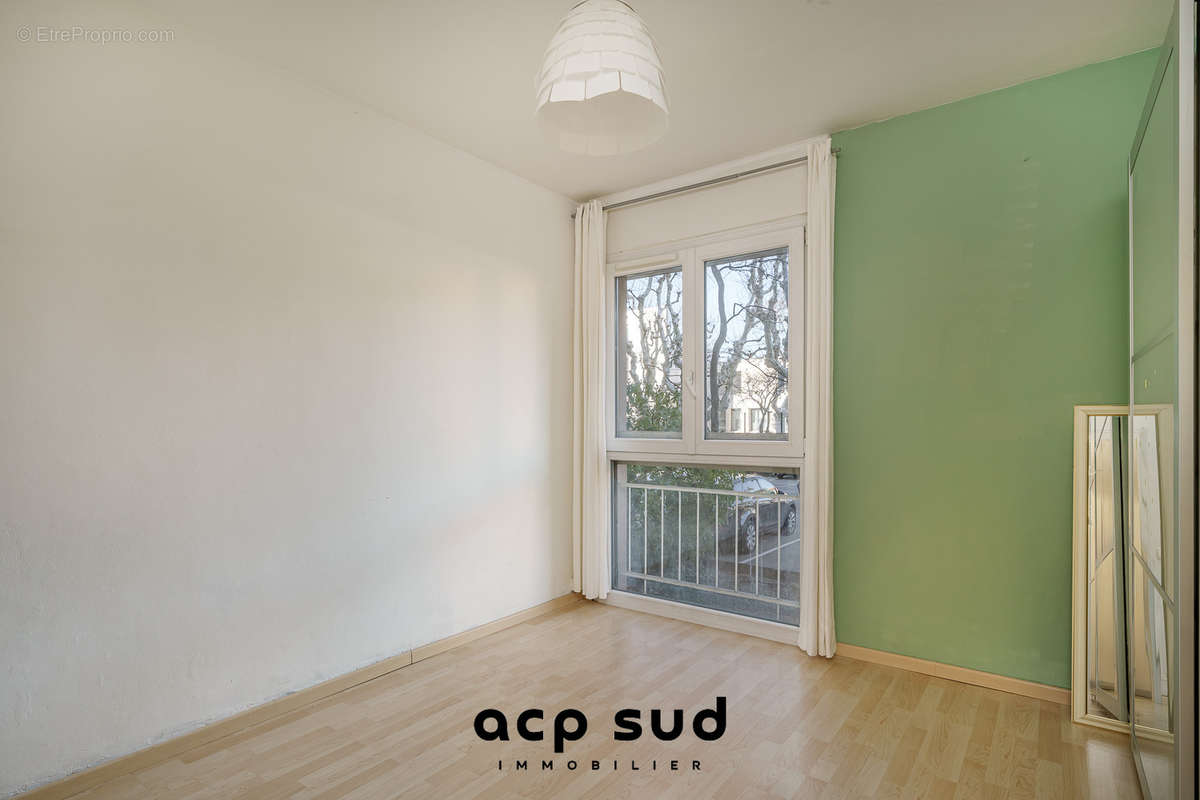 Appartement à MARSEILLE-9E