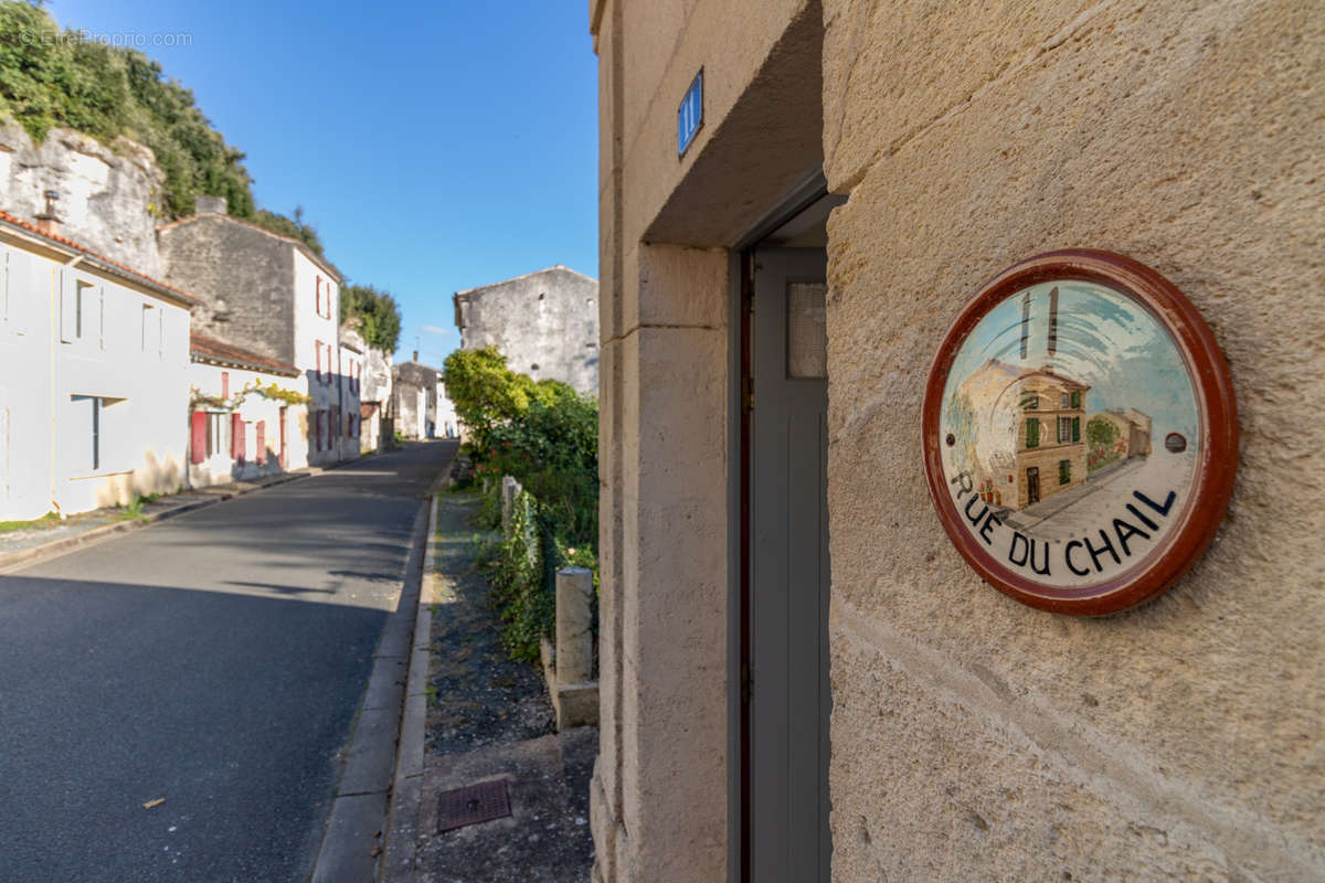 Maison à SAINT-SAVINIEN