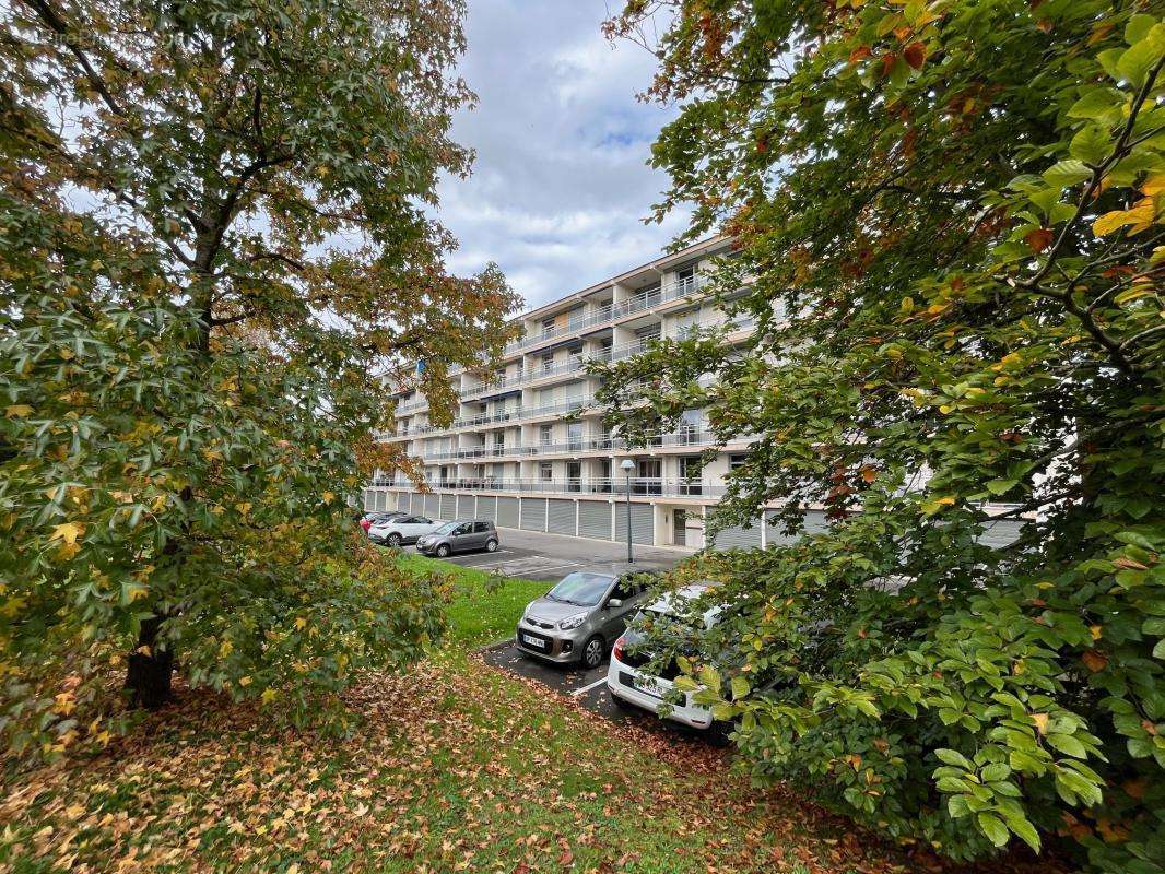 Appartement à VAIRES-SUR-MARNE