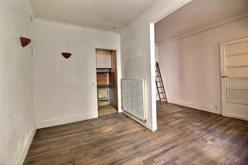 Appartement à PARIS-5E