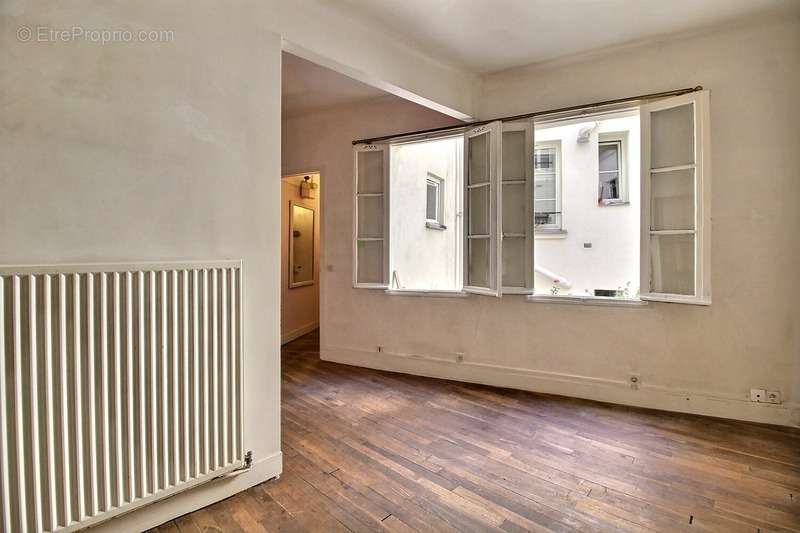 Appartement à PARIS-5E