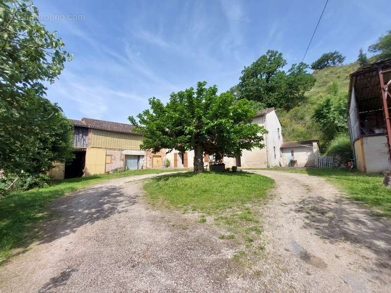 Maison à CASTELNAU-DE-LEVIS