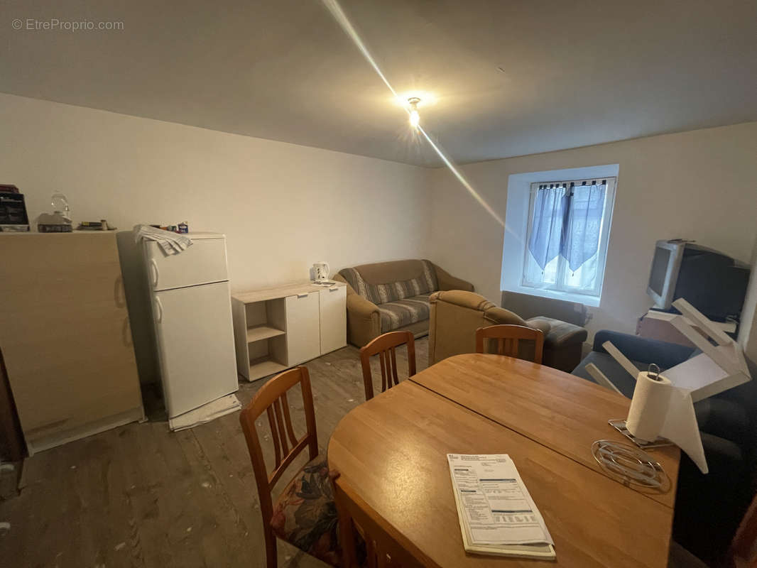 Appartement à ROCHEFORT-MONTAGNE