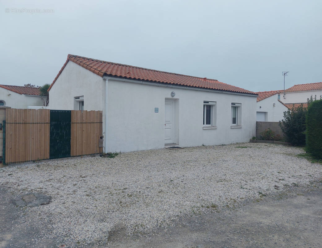 Maison à LA PLAINE-SUR-MER