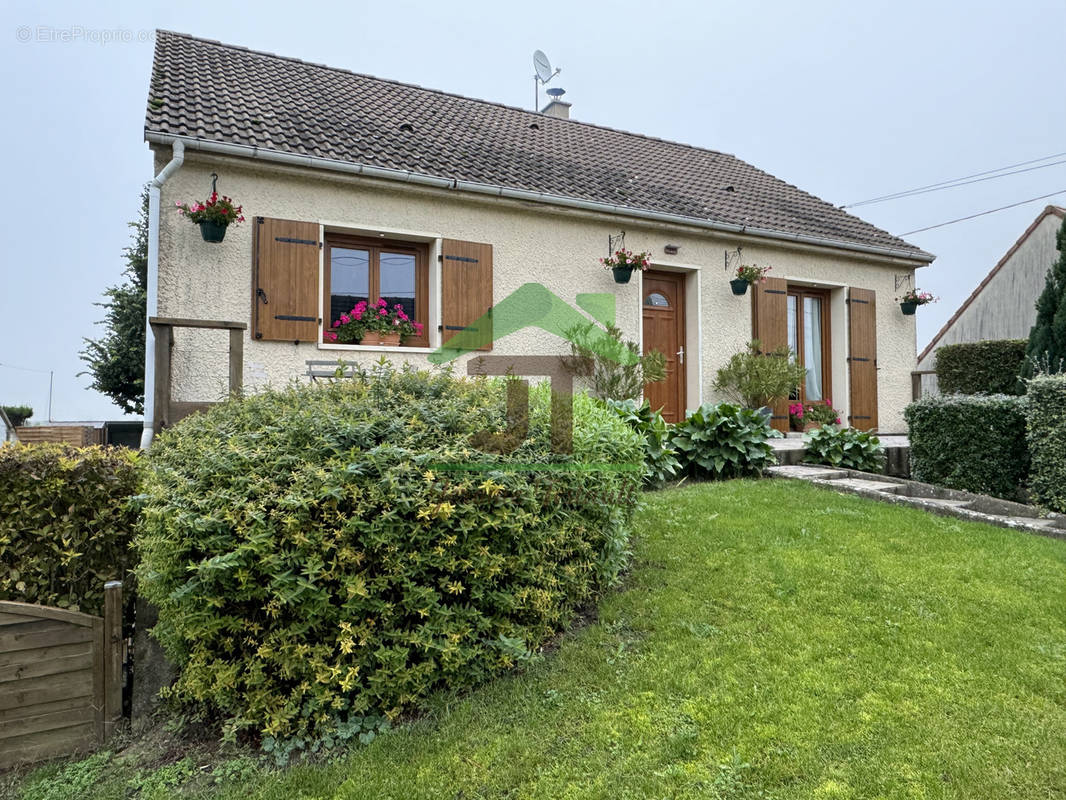 Maison à CHATEAUDUN