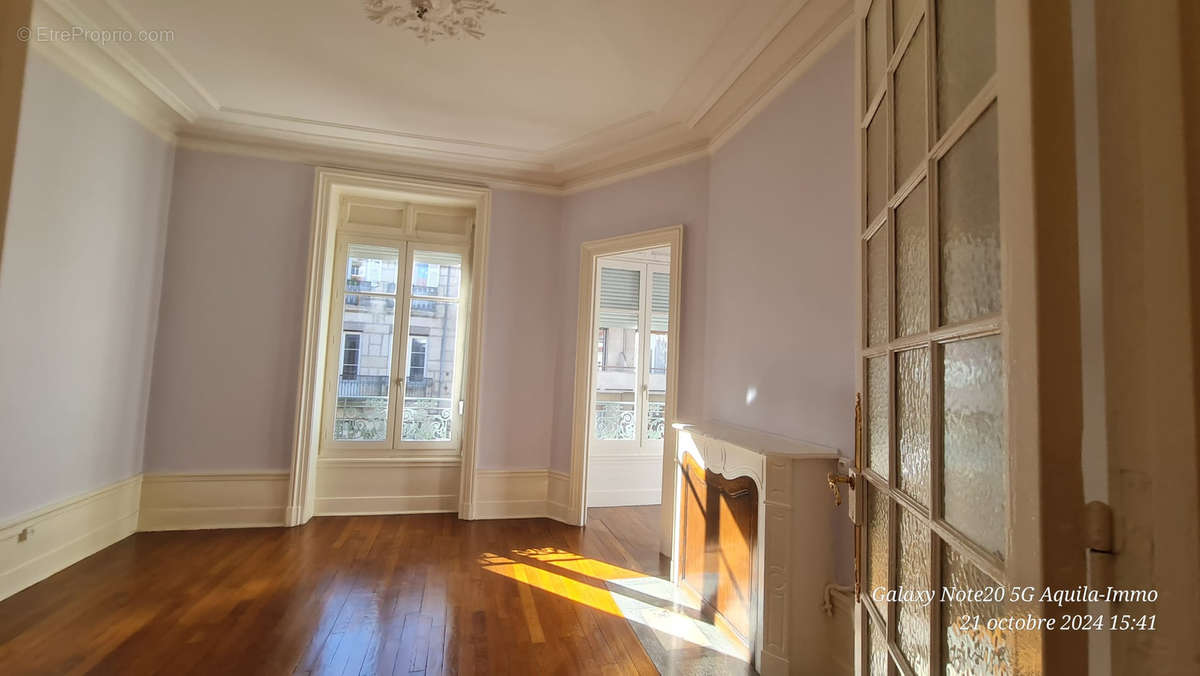 Appartement à SAINT-ETIENNE