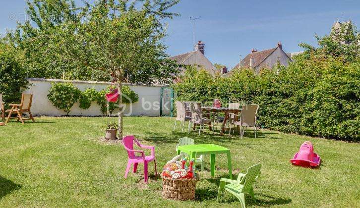 Appartement à FONTENAY-TRESIGNY