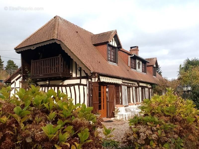 Maison à HERICOURT-EN-CAUX