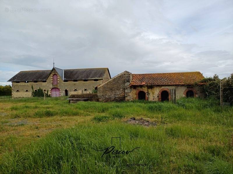 Maison à VIHIERS