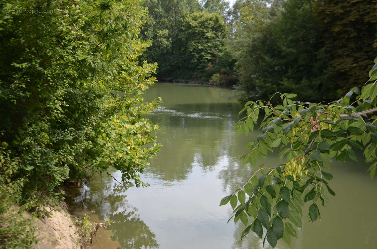 Appartement à CHAMPIGNY-SUR-MARNE