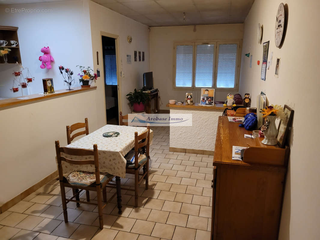 Appartement à SAINTE-FLORINE