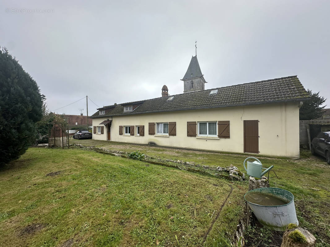 Maison à FOUQUEVILLE