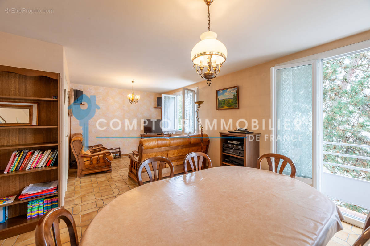 Appartement à LYON-3E