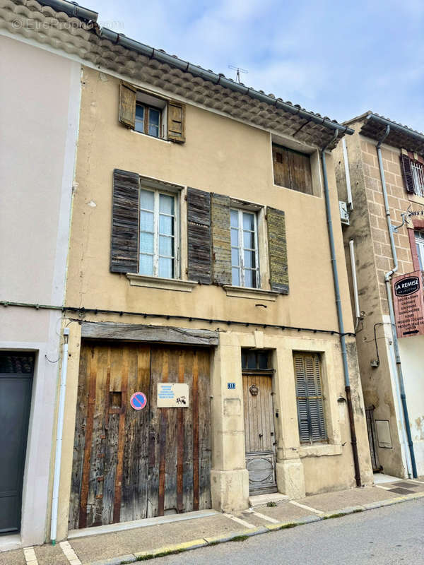 Maison à MALAUCENE