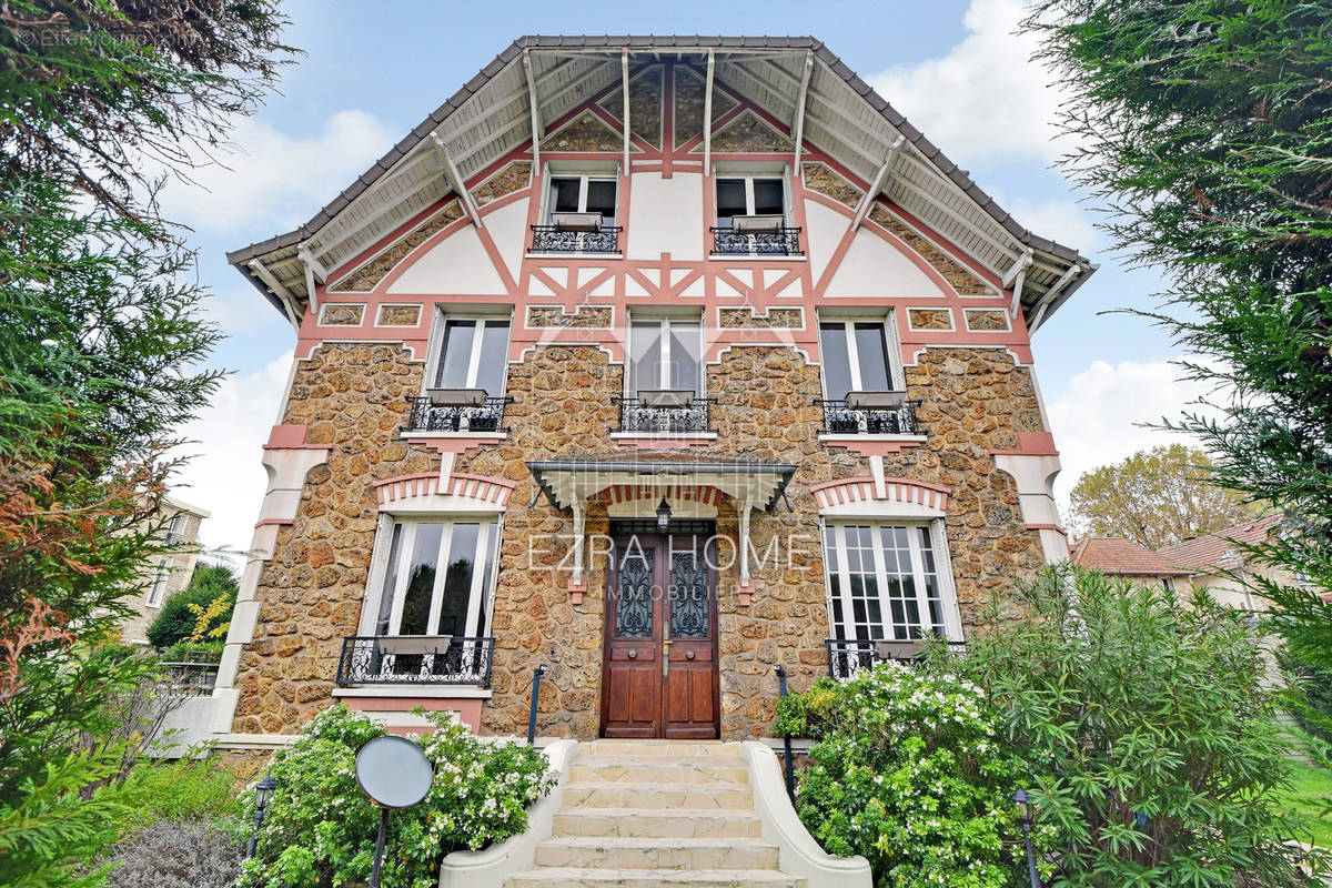 Maison à ENGHIEN-LES-BAINS