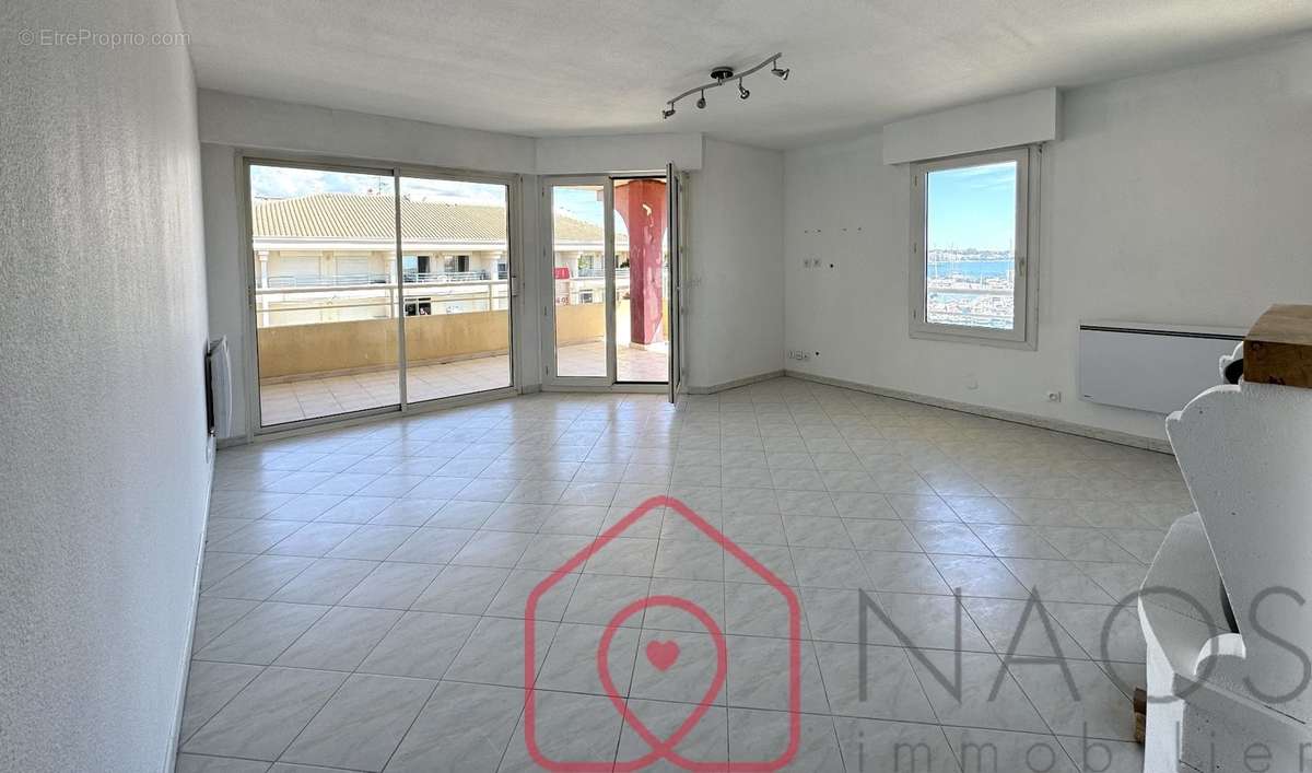 Appartement à FREJUS