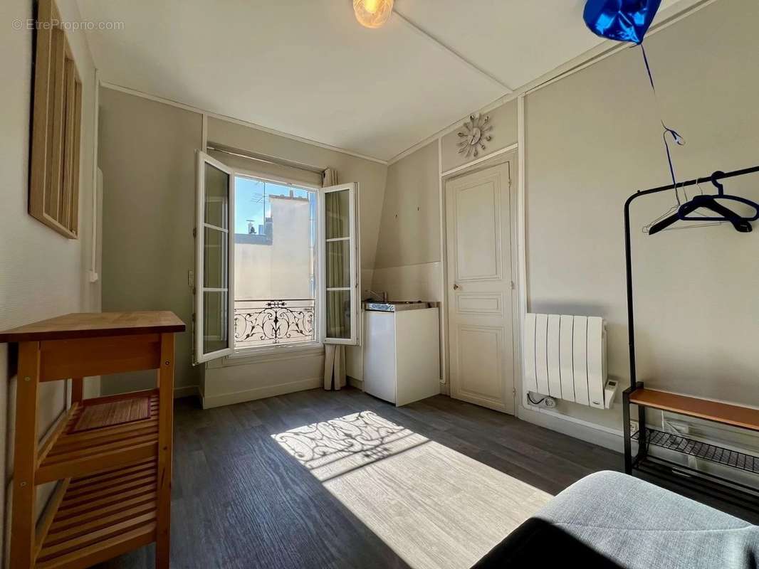 Appartement à PARIS-8E