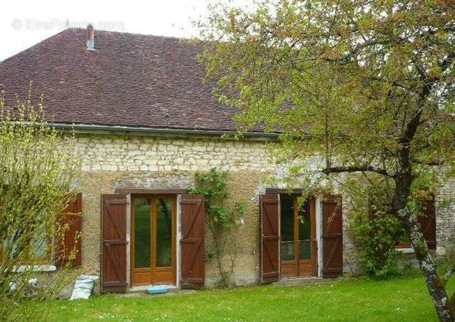 Maison à ERVY-LE-CHATEL