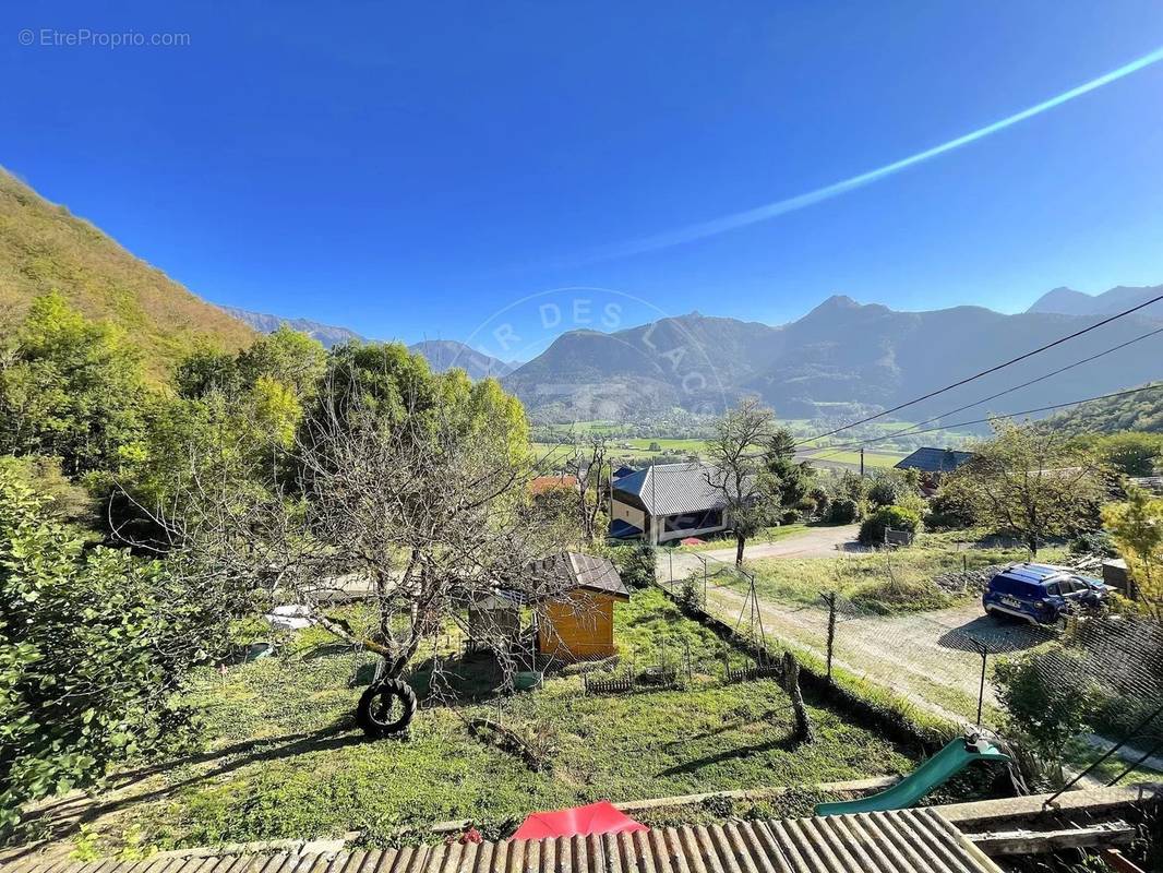 Appartement à FAVERGES