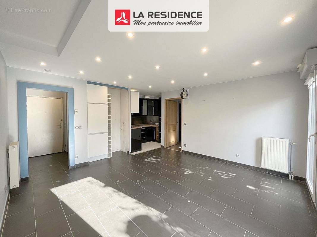 Appartement à SAINT-OUEN-L&#039;AUMONE