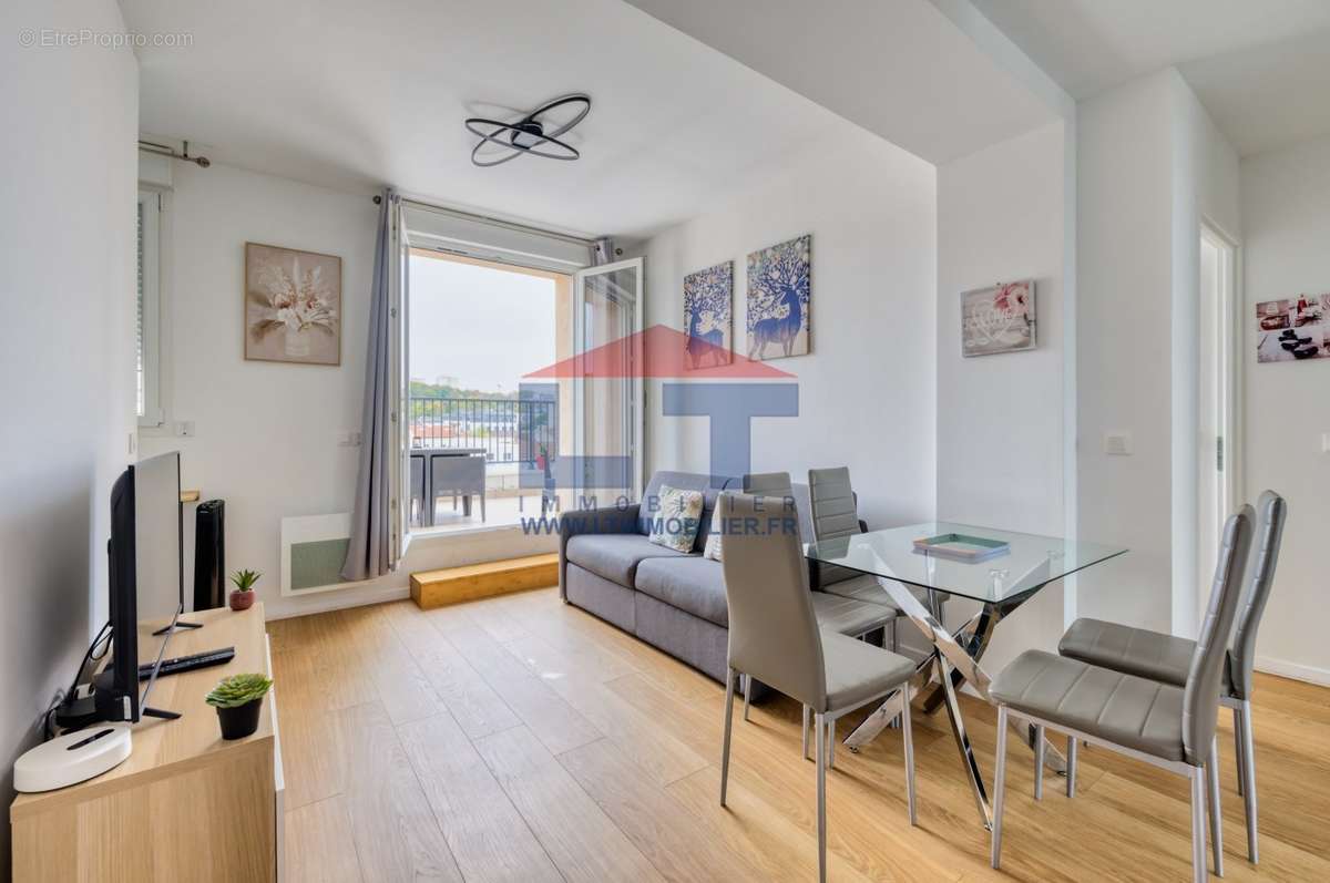 Appartement à MONTREUIL