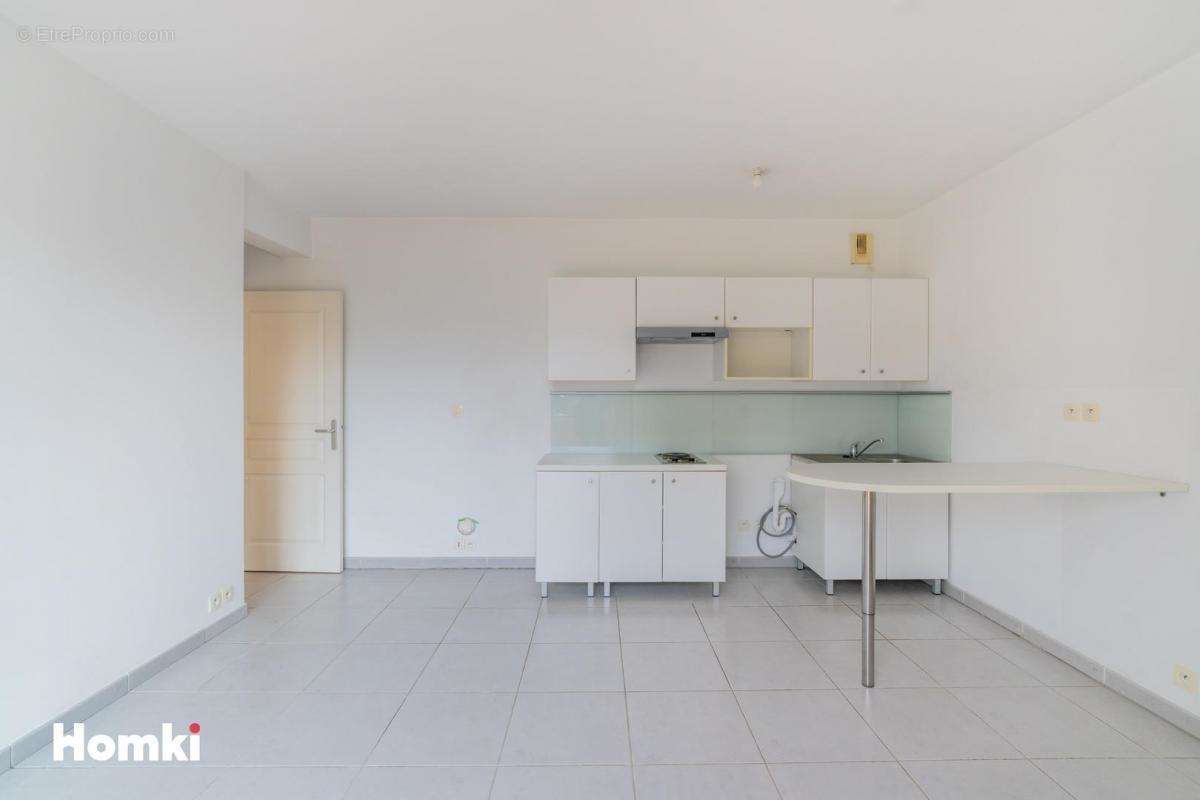 Appartement à MARSEILLE-9E