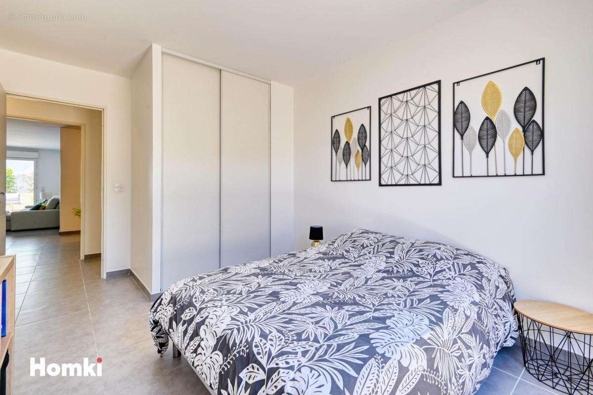 Appartement à MARSEILLE-8E