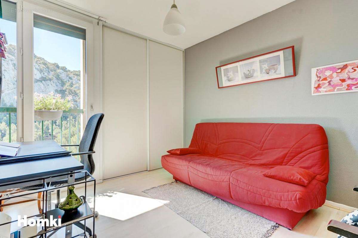 Appartement à MARSEILLE-8E