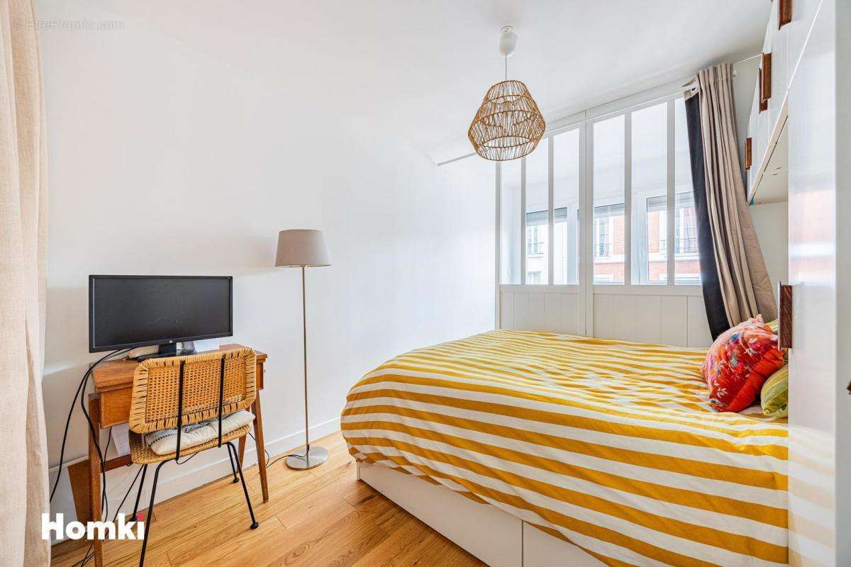 Appartement à PARIS-18E