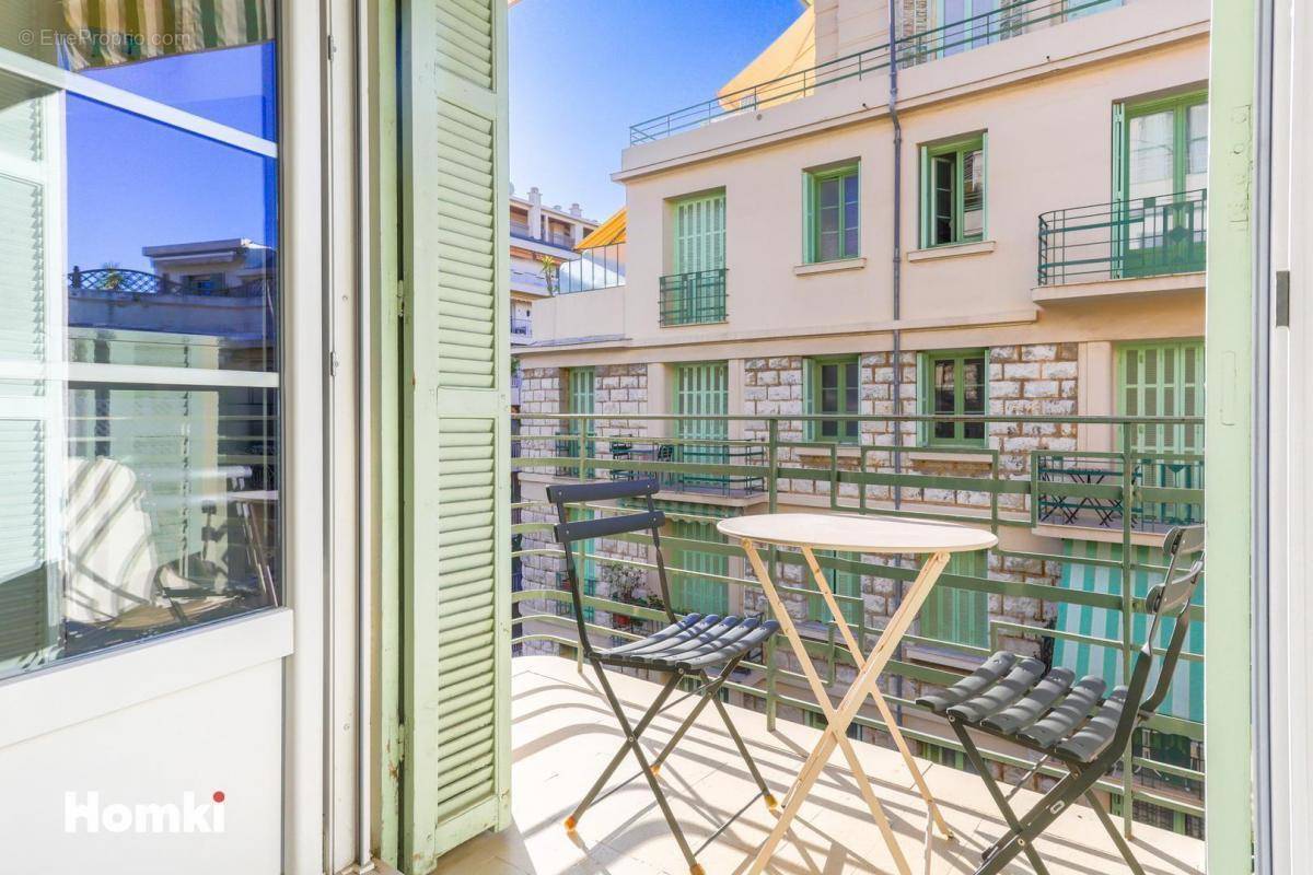 Appartement à NICE