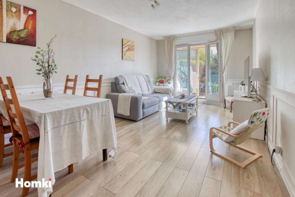 Appartement à SANARY-SUR-MER