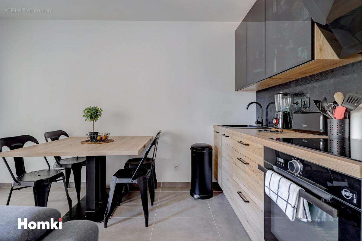 Appartement à MARSEILLE-13E