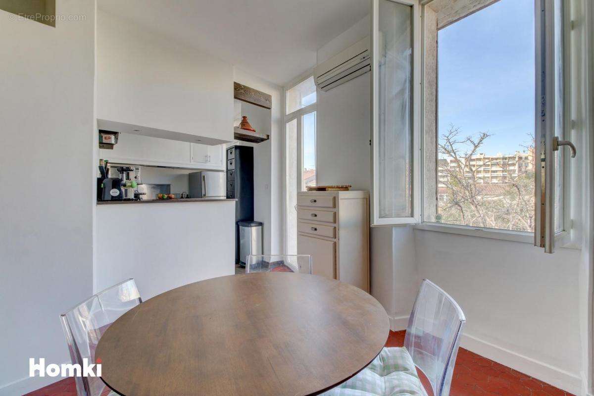 Appartement à MARSEILLE-10E