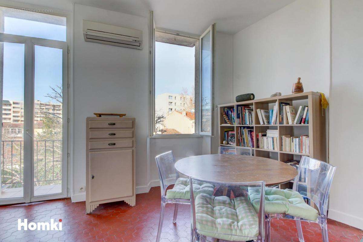 Appartement à MARSEILLE-10E