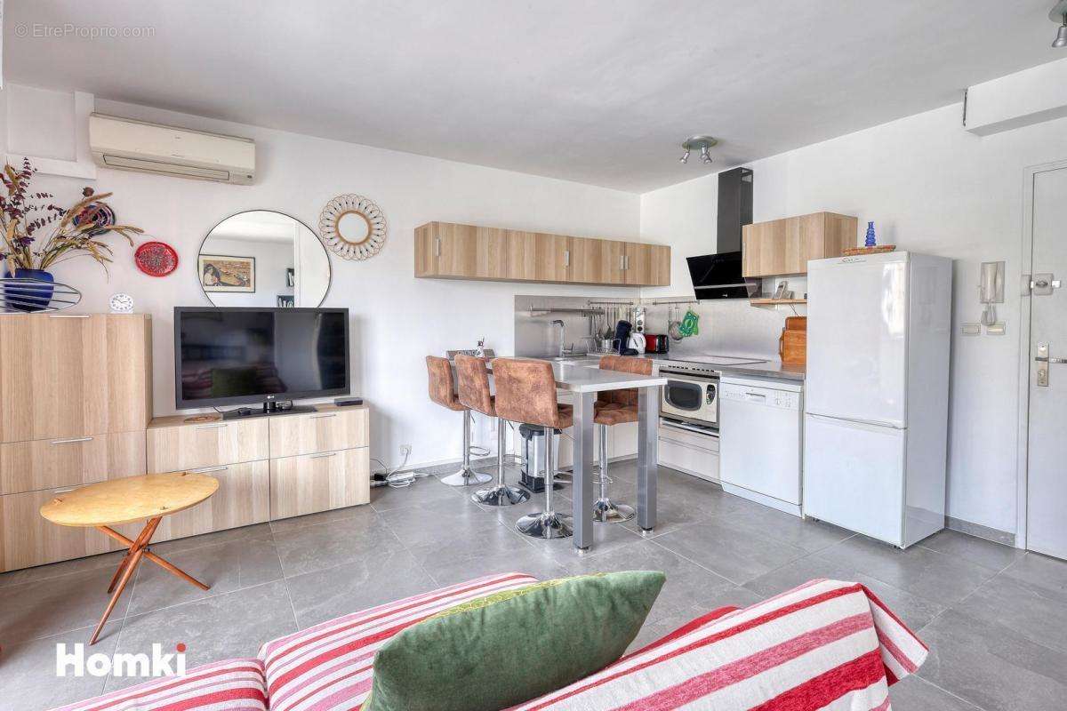 Appartement à HYERES