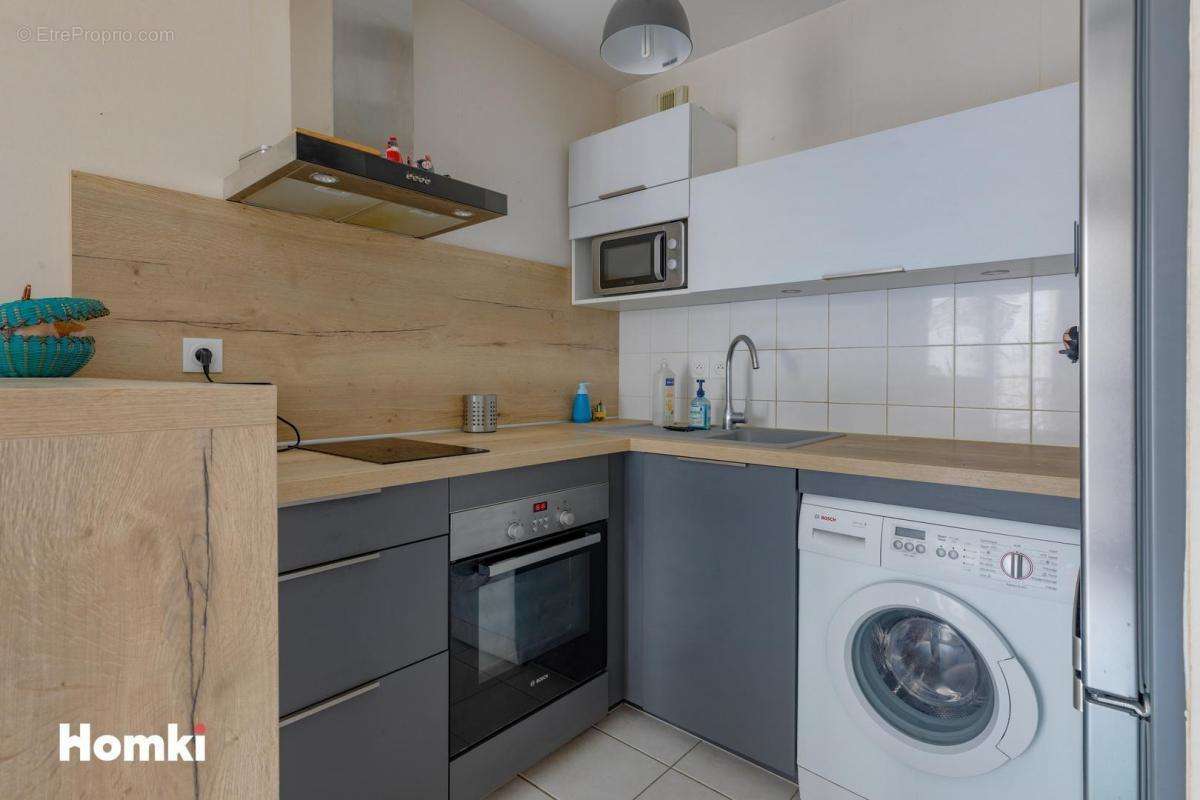 Appartement à LYON-8E