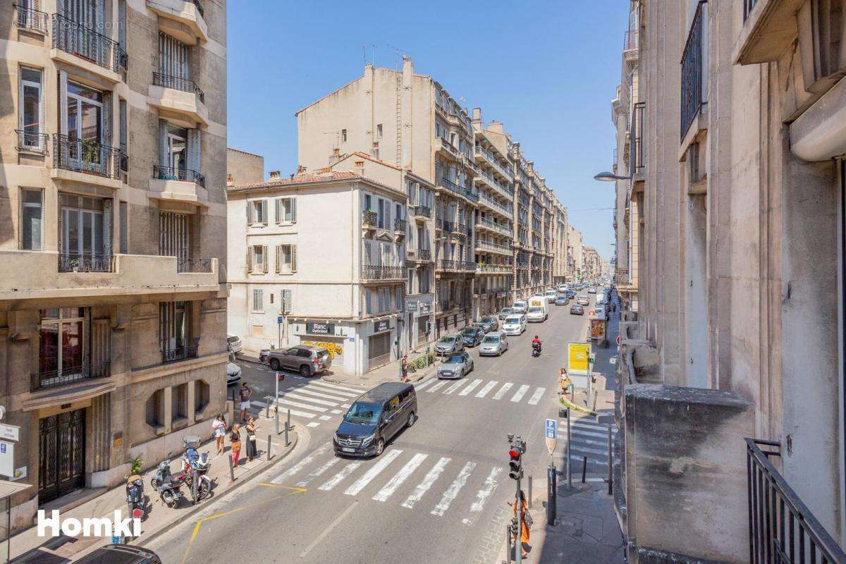 Appartement à MARSEILLE-8E