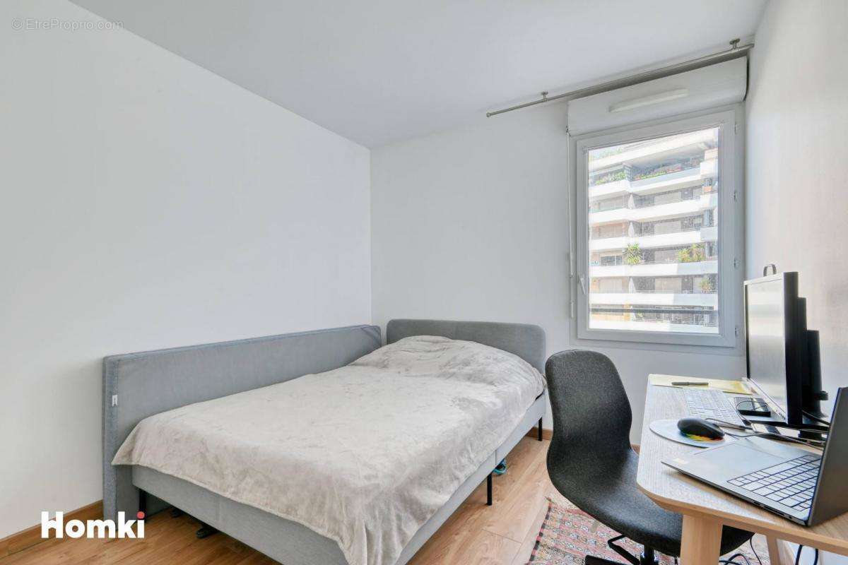 Appartement à MARSEILLE-8E