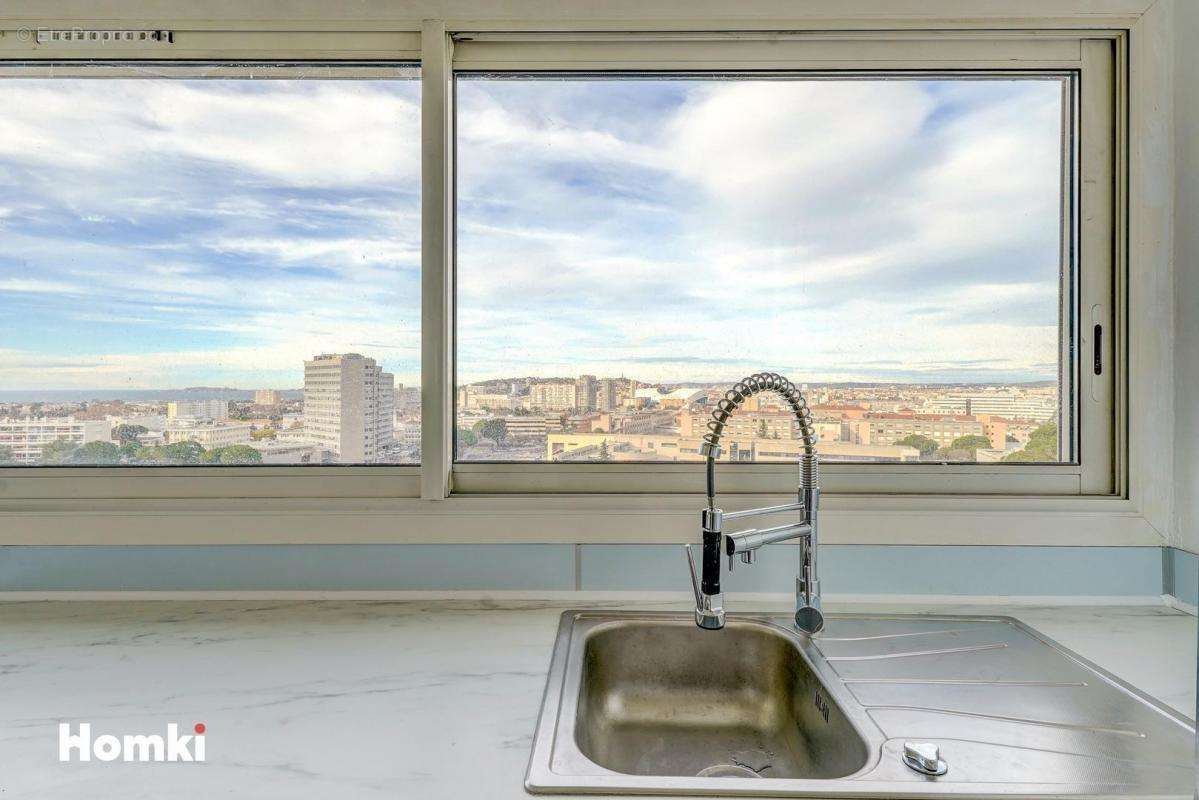 Appartement à MARSEILLE-9E