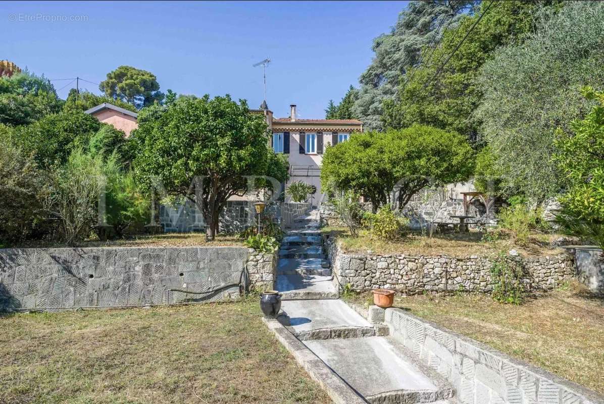 Maison à MENTON