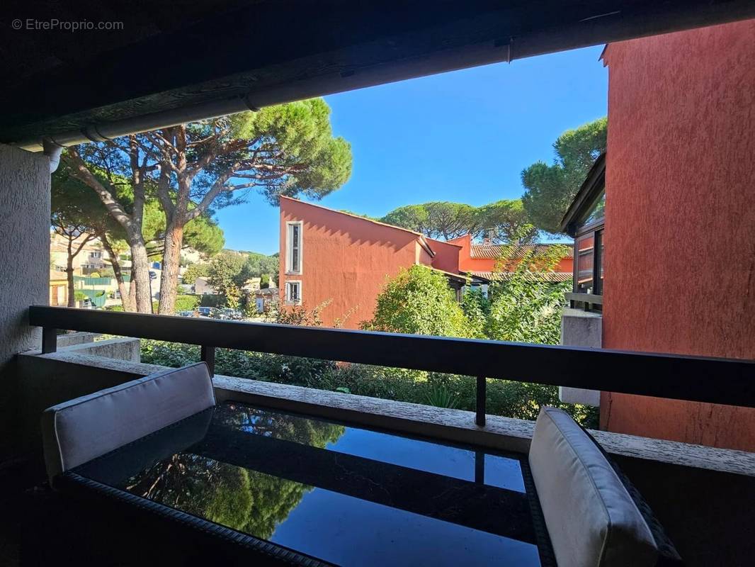 Appartement à FREJUS