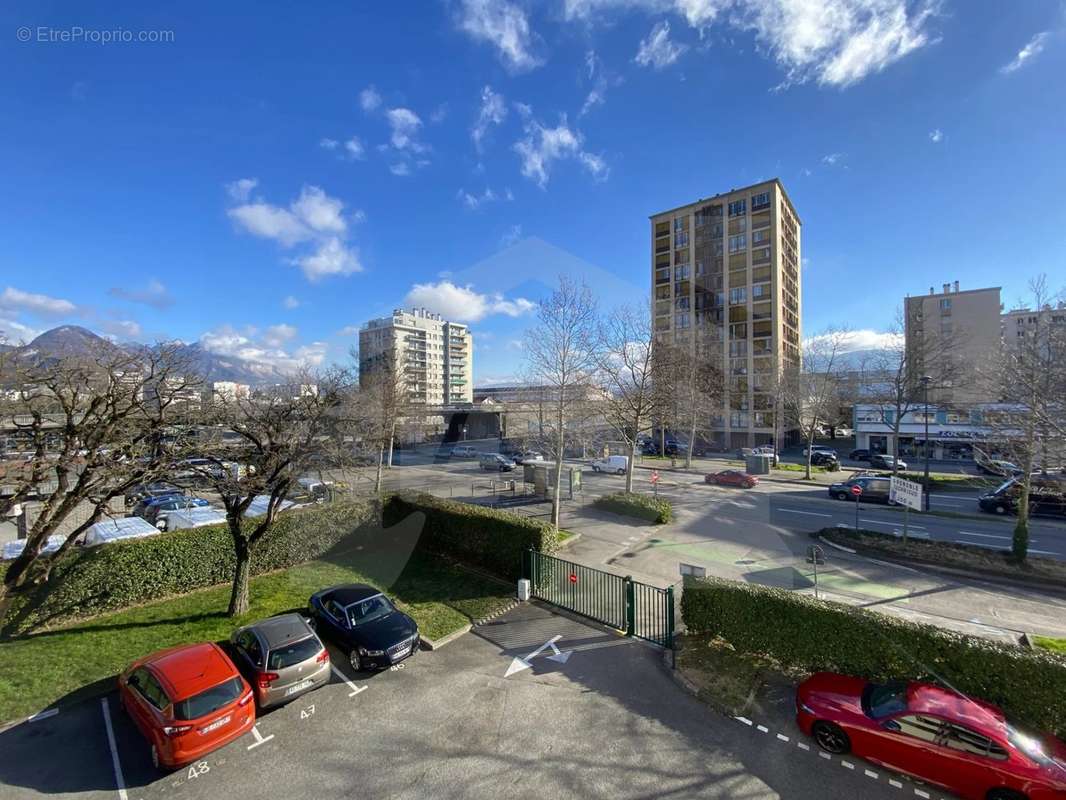 Appartement à GRENOBLE